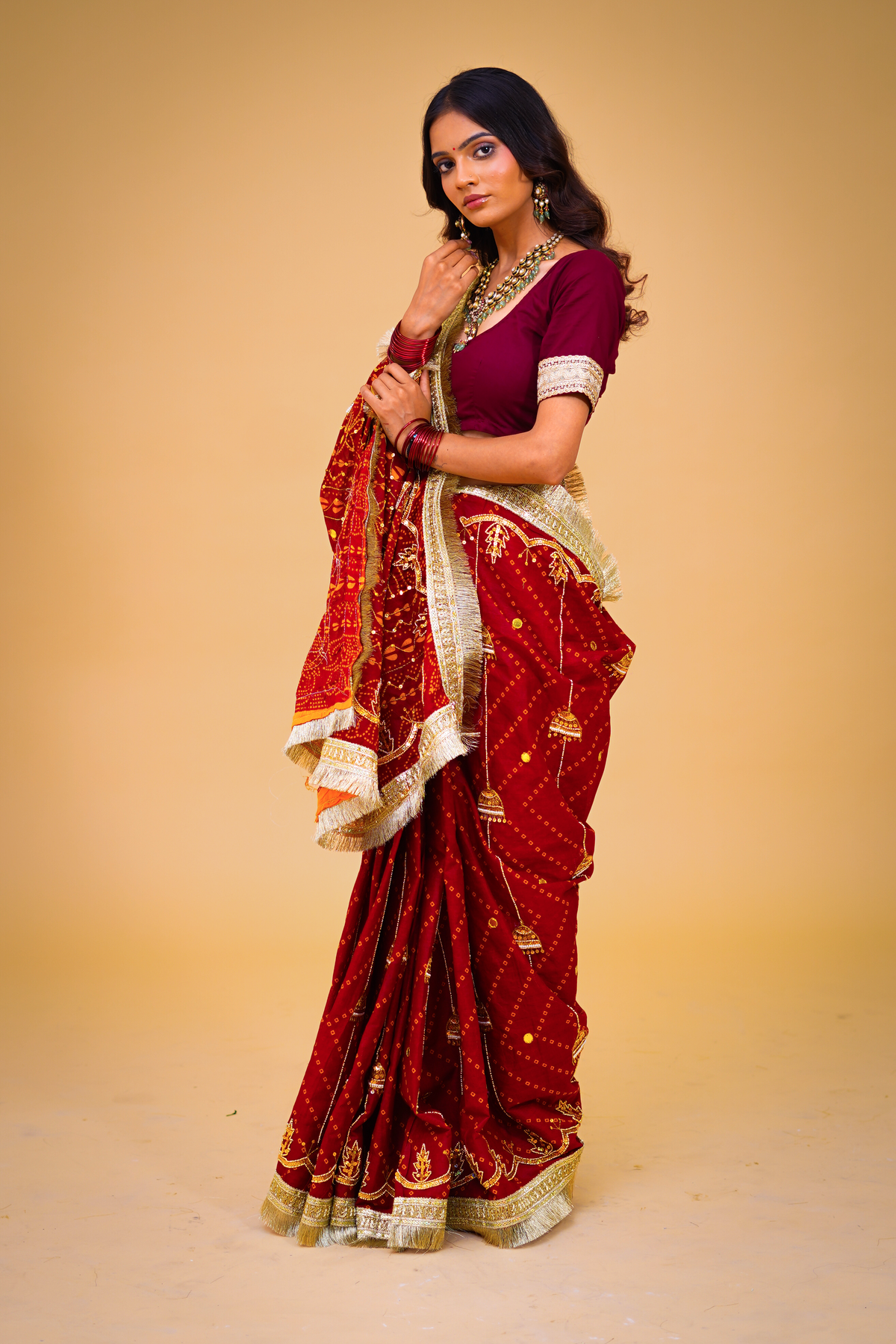 Jhumkha